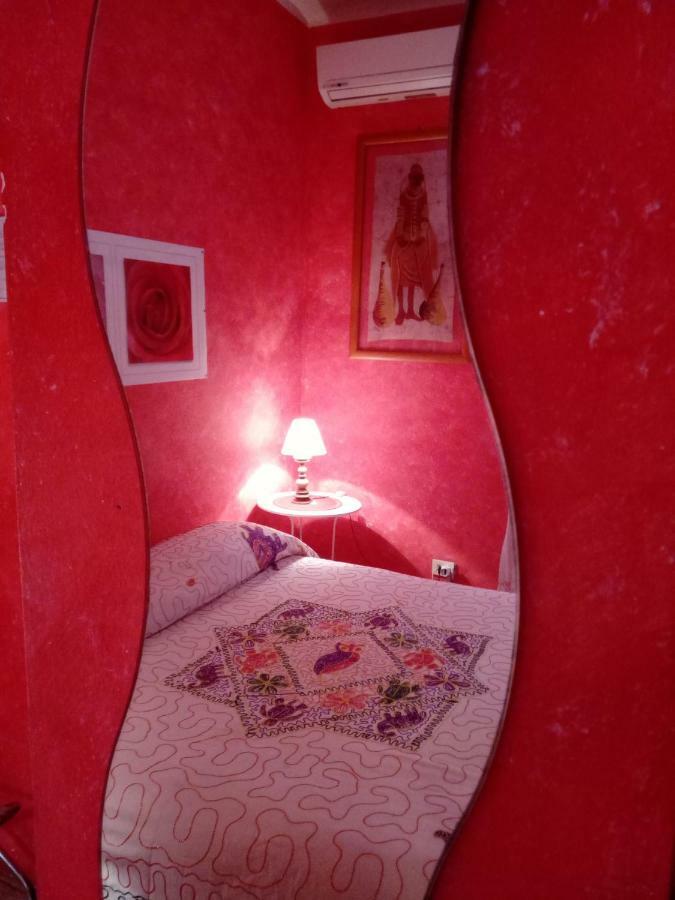 Bed and breakfast Max House
